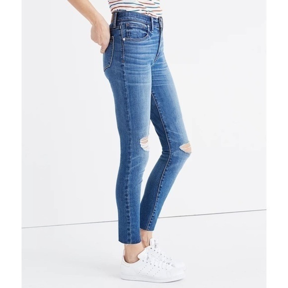 Madewell • 9” High Rise Skinny Crop Jeans Distressed Bruce Wash - Picture 2 of 12